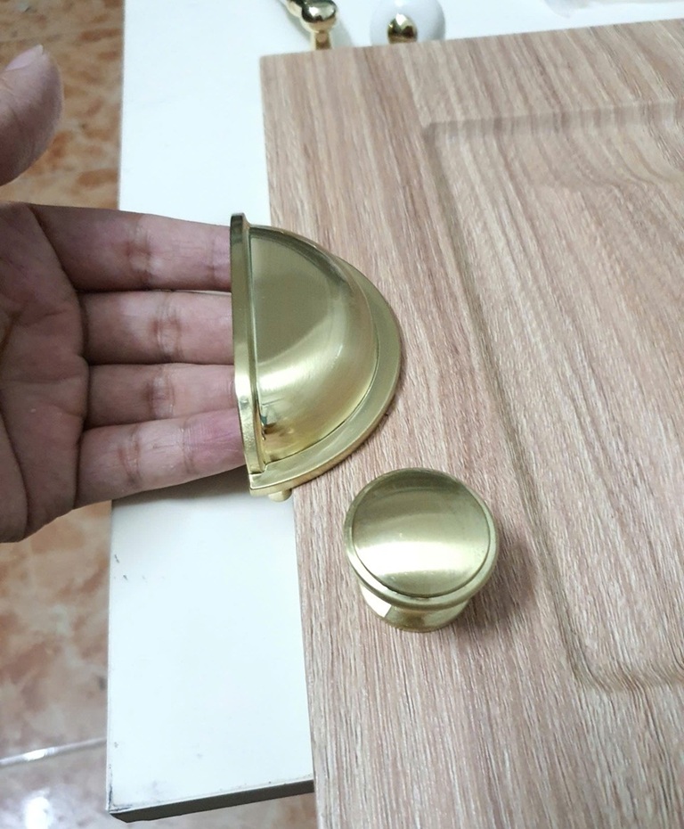 TAY NẮM ZH-103